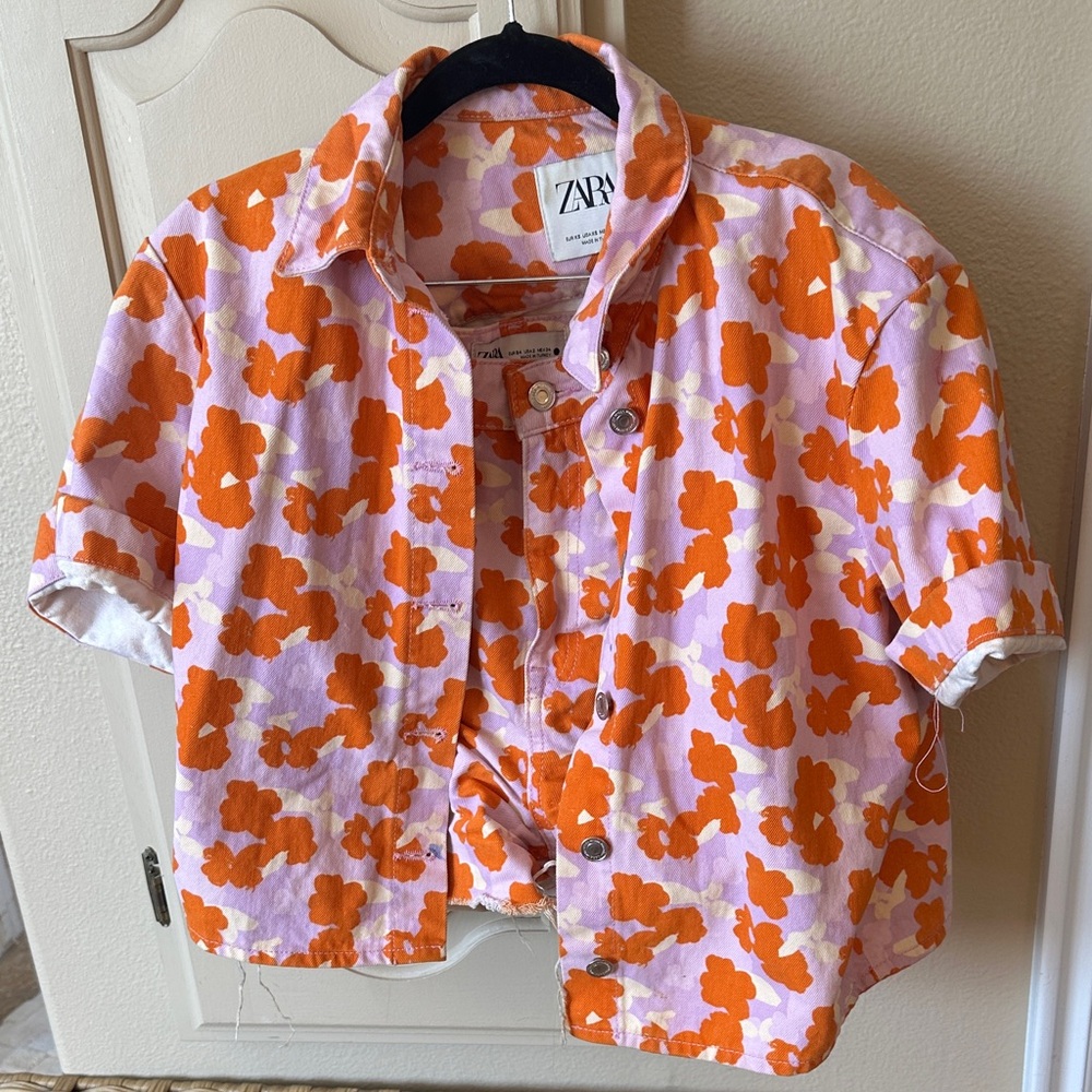 Zara Orange and Pink Floral Button-Up and shorts set